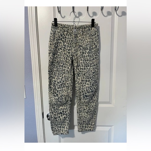Anthropologie Jeans Pilcro The Wanderer Pant Cheetah Print Size 24 Petite - Picture 1 of 13